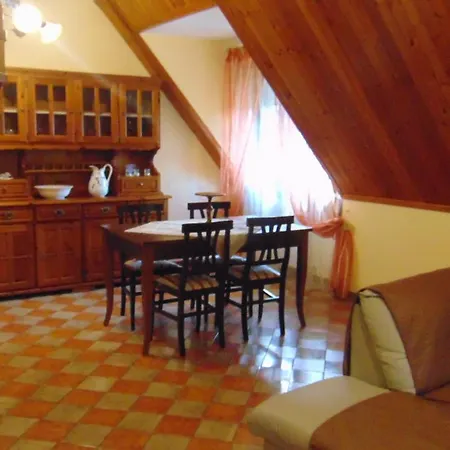 La Casa Dei Ricordi Сasa de vacaciones Lanna